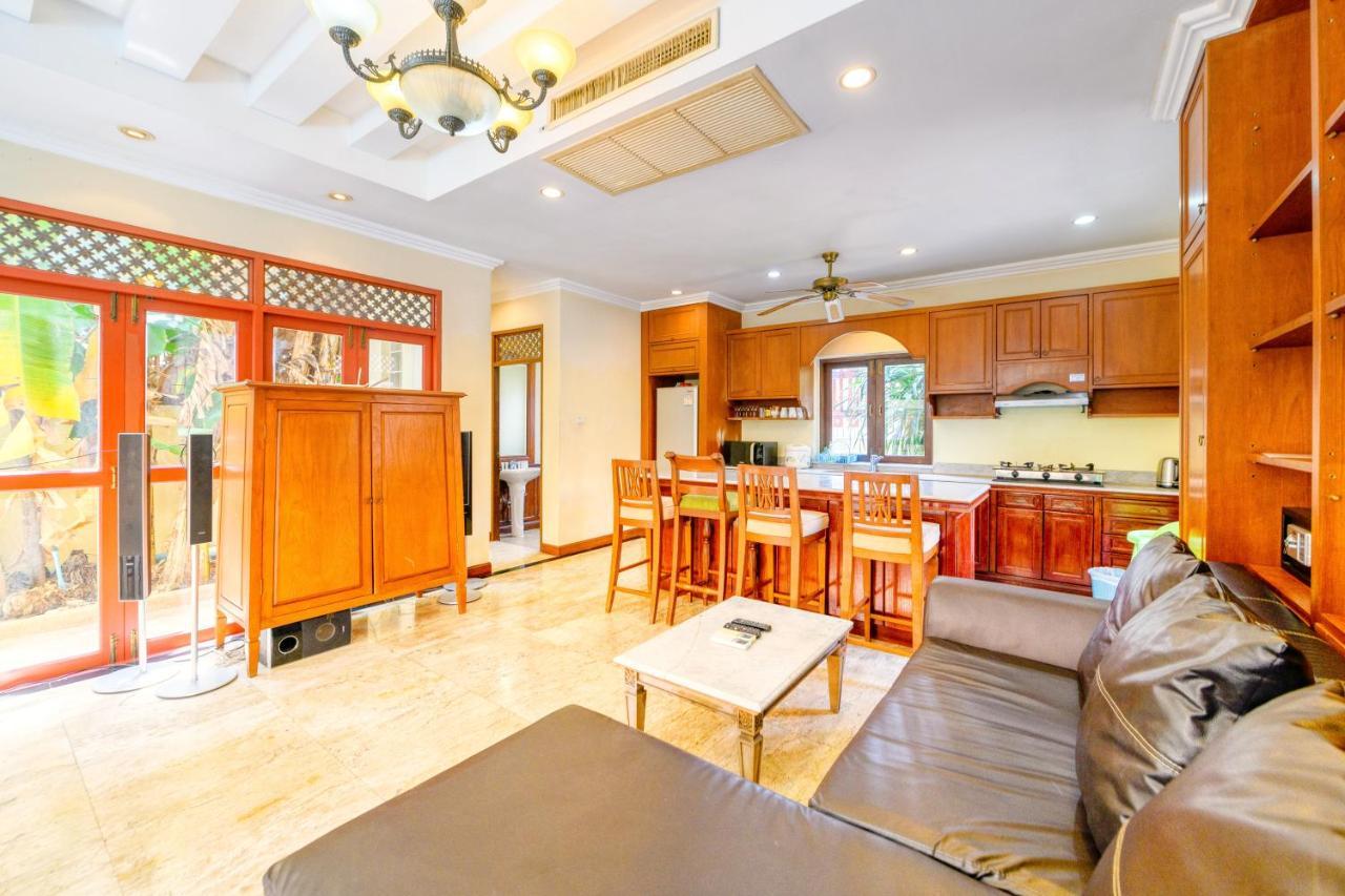 Bali Pool Villa, 5 Min To Walking Street & The Beaches Pattaya Ngoại thất bức ảnh