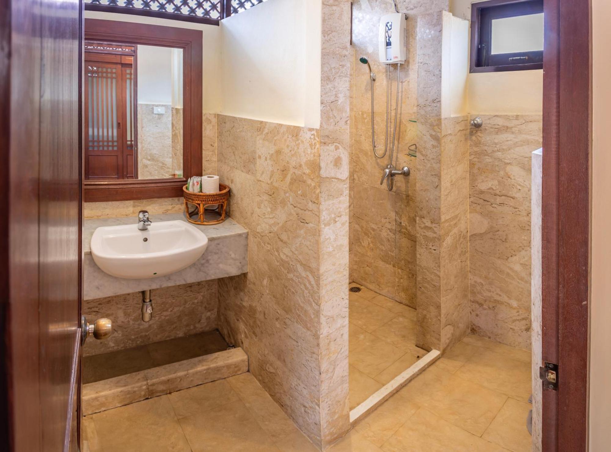 Bali Pool Villa, 5 Min To Walking Street & The Beaches Pattaya Ngoại thất bức ảnh